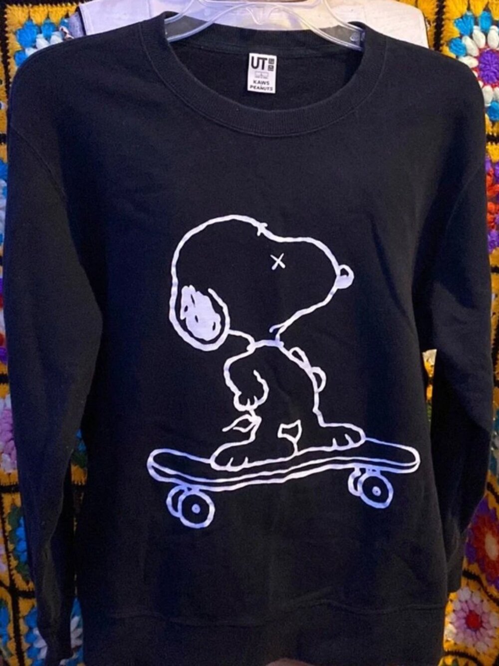 Uniqlo x Kaws x Peanuts Crewneck Sweatshirt M
